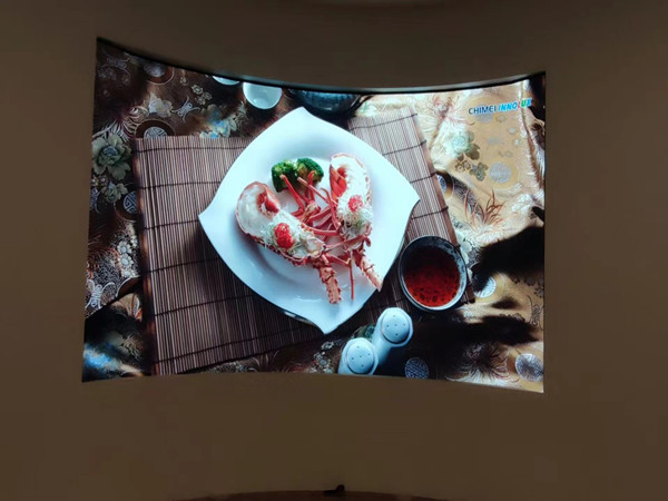 莱城室内P2.5弧形LED屏